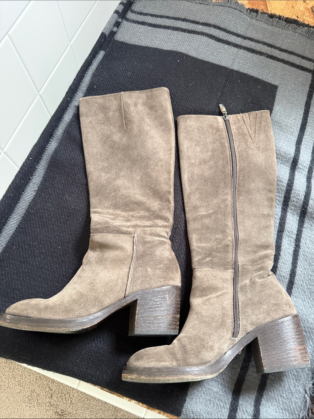 Alberto Fermani Brown Suede Mid-Calf Block Heel Boots
